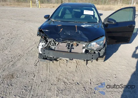 2015 Toyota Corolla L z USA, uszkodzony, nr VIN 2T1BURHE3FC273093